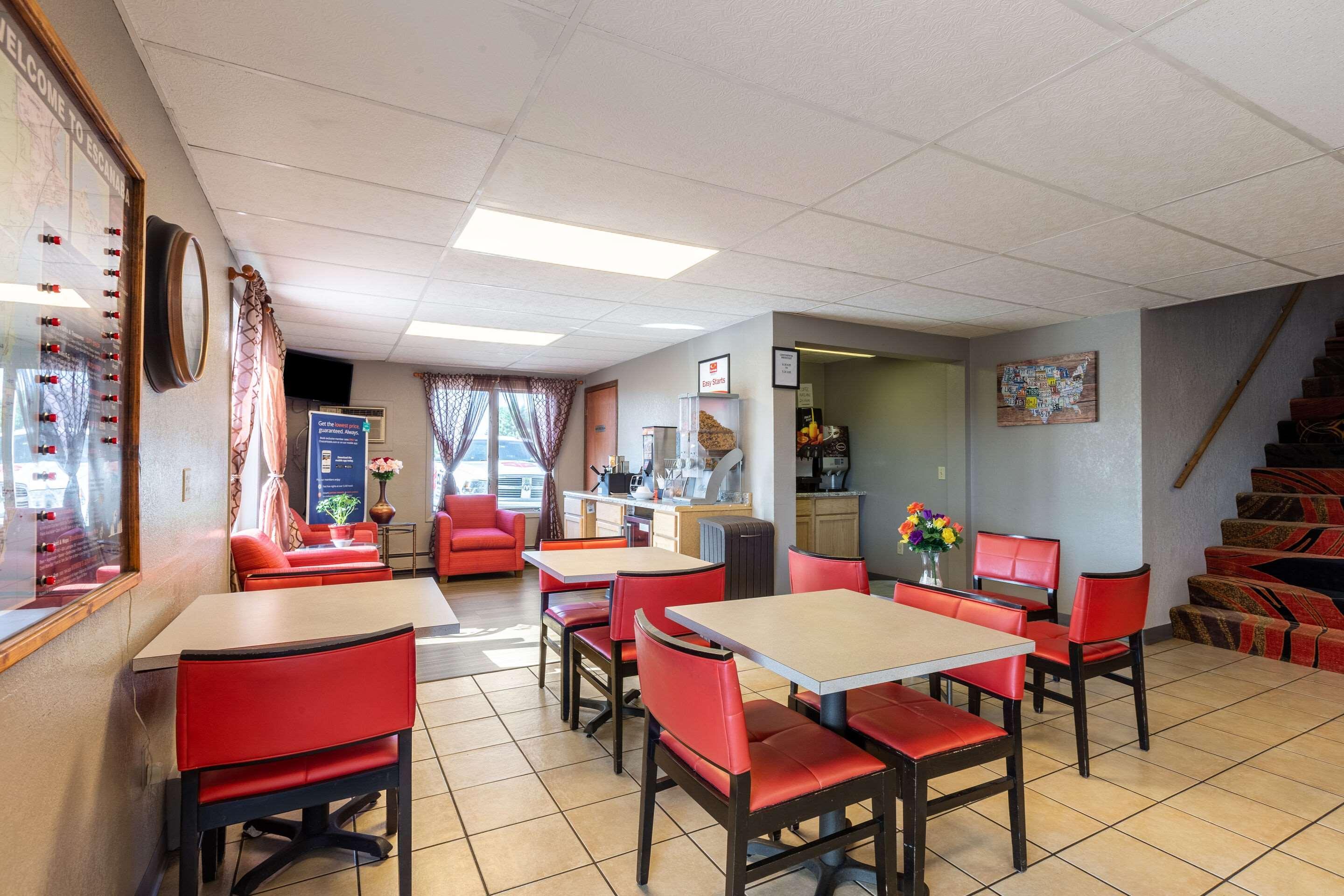 Econo Lodge Inn & Suites Escanaba Exterior foto