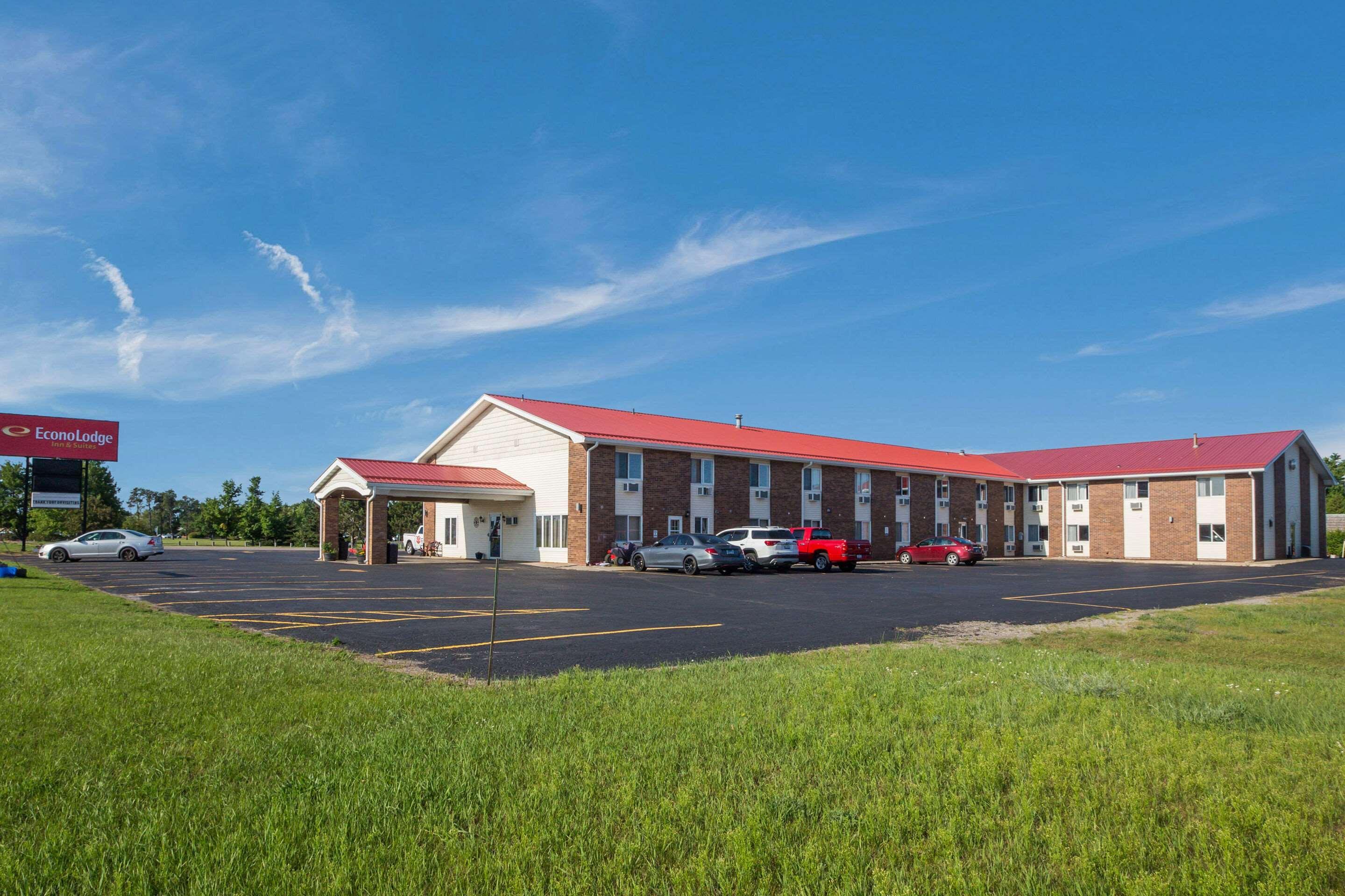 Econo Lodge Inn & Suites Escanaba Exterior foto