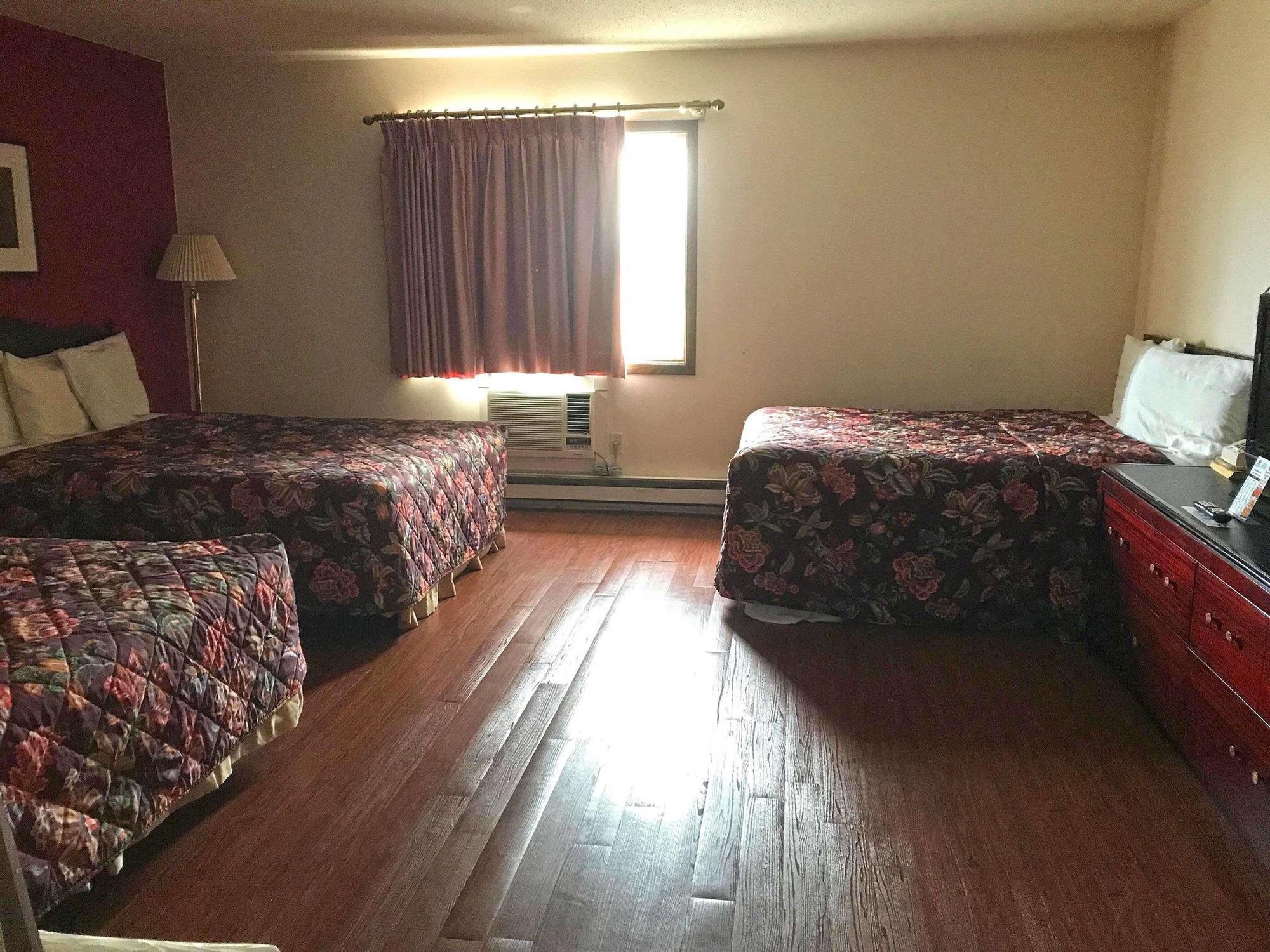 Econo Lodge Inn & Suites Escanaba Exterior foto